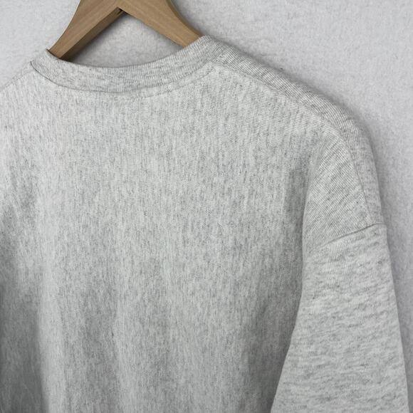 CHAMPION Reverse Weave Sweatshirt L INDEED Embossed Gray - Picture 6 of 15